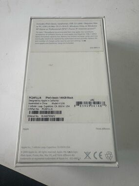 Apple iPod classic 160GB Box - White with Black Print